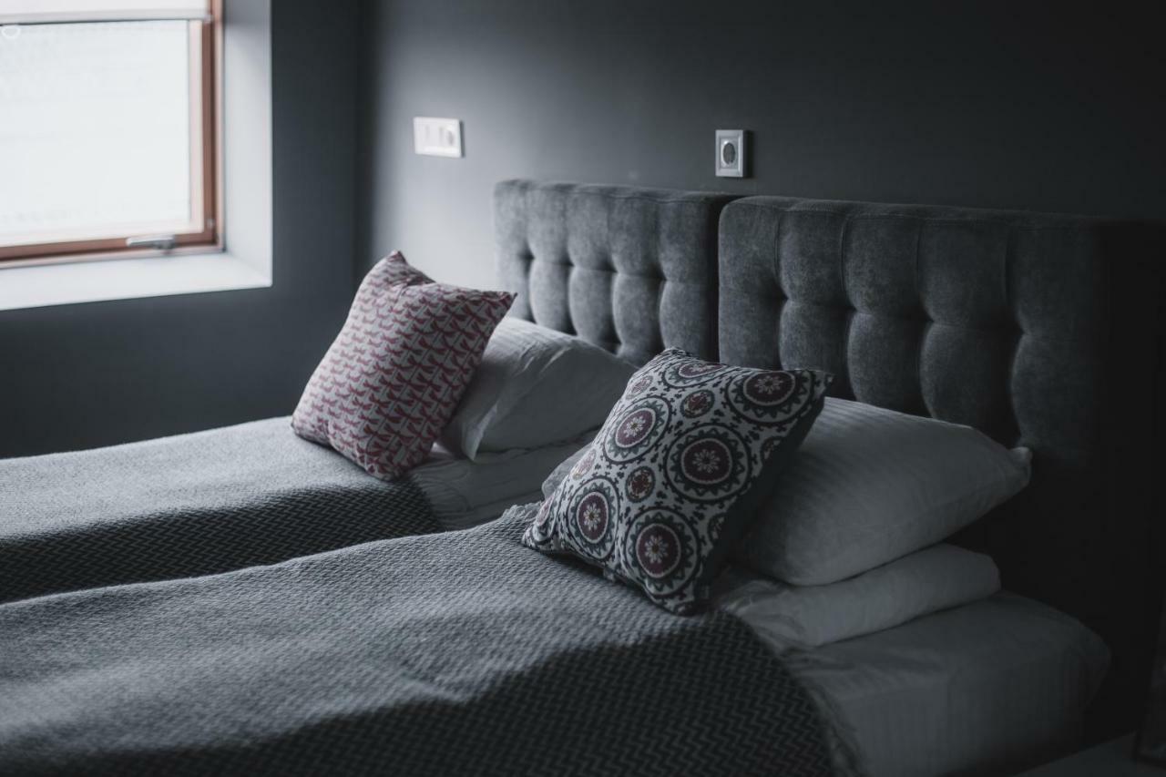 לבוב Kostjukowski Apartments Lychakivska 70A מראה חיצוני תמונה