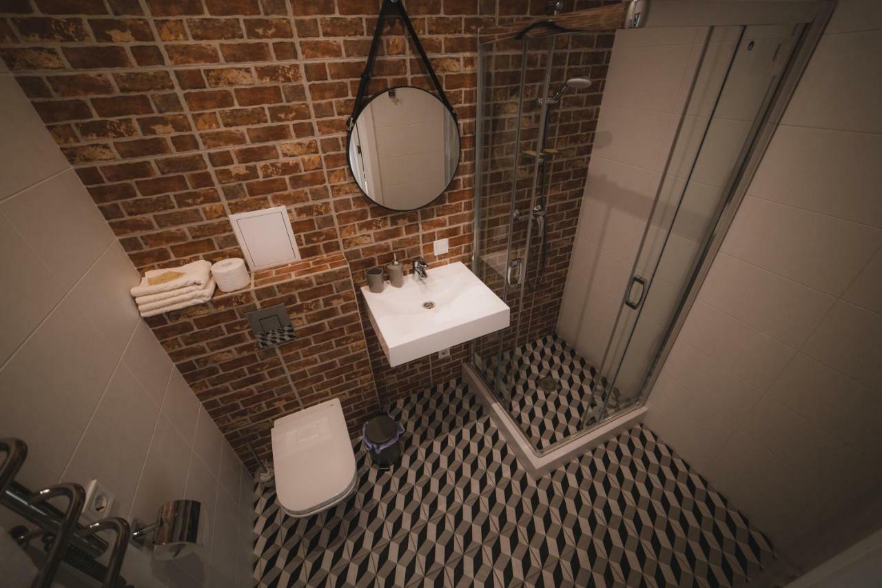 לבוב Kostjukowski Apartments Lychakivska 70A מראה חיצוני תמונה