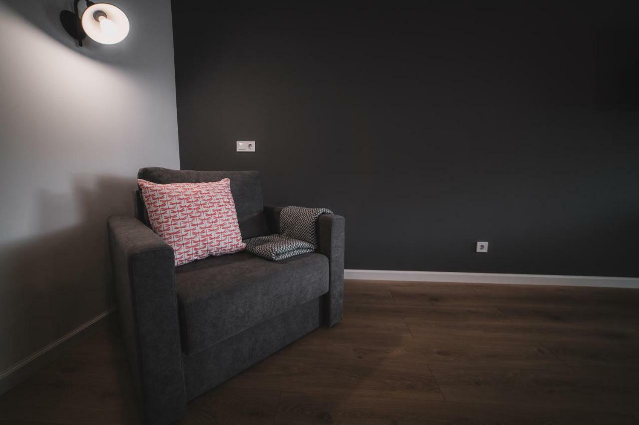 לבוב Kostjukowski Apartments Lychakivska 70A מראה חיצוני תמונה