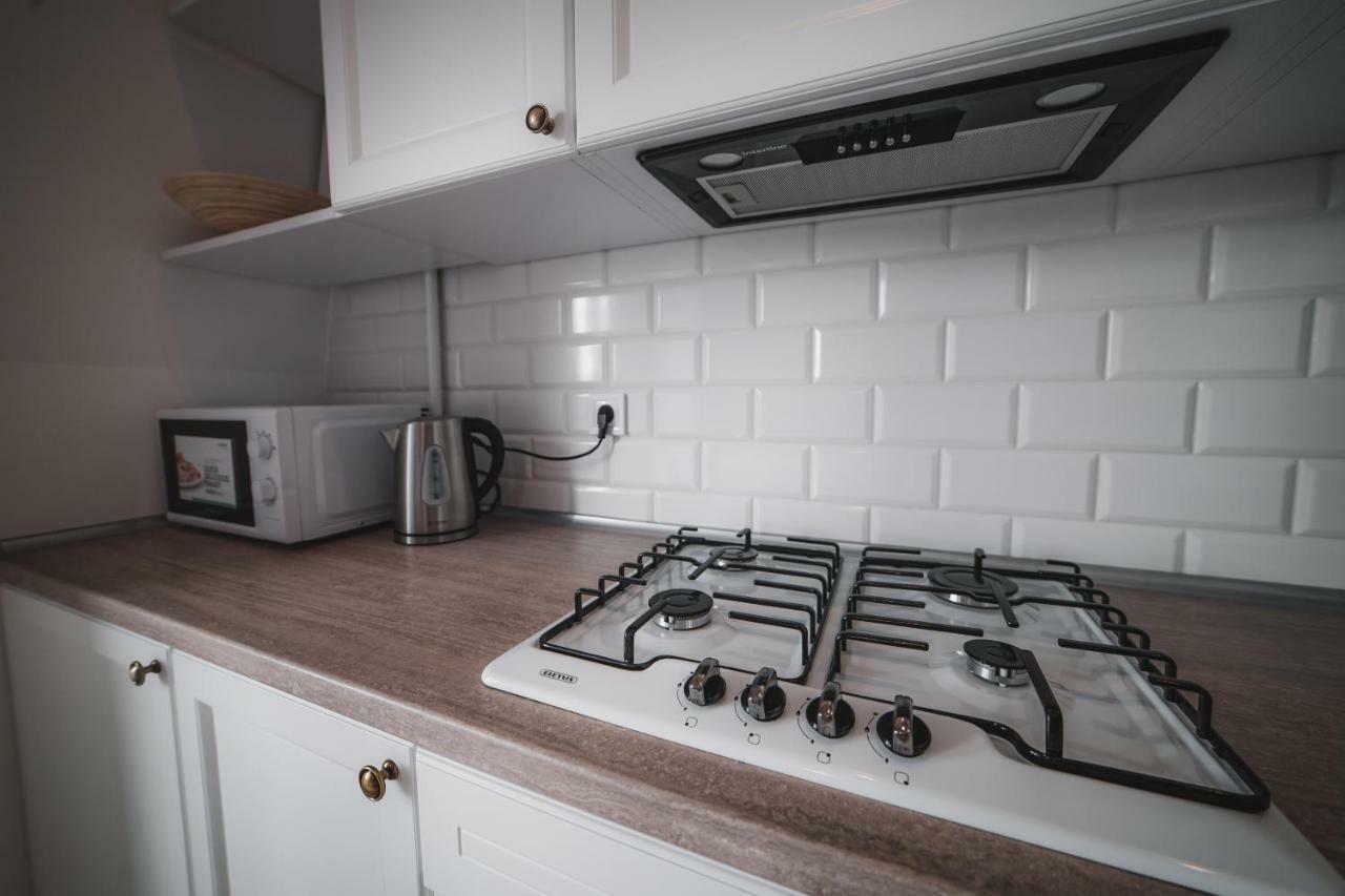 לבוב Kostjukowski Apartments Lychakivska 70A מראה חיצוני תמונה