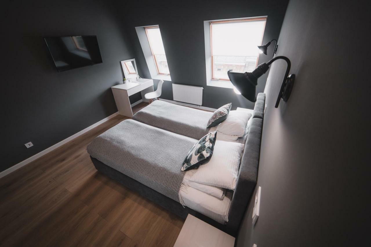 לבוב Kostjukowski Apartments Lychakivska 70A מראה חיצוני תמונה